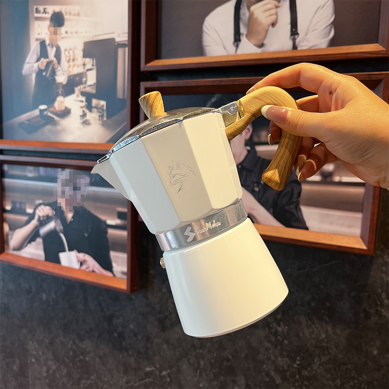 Cafetera Moka de 3/6 Tazas - C - Quality Coffee Equipment reseña y precio